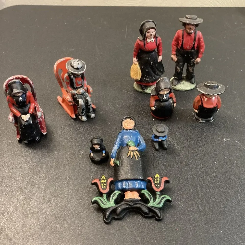 Cast Iron‎ Amish Figure Lot 11pc Couple Kids Rocking Chairs Wilton Clip PA Dutch